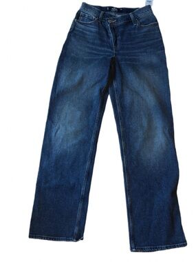 Hollister Ultra High Rise Dad Jeans 26 Asymmetrical Waist Medium Wash NWT